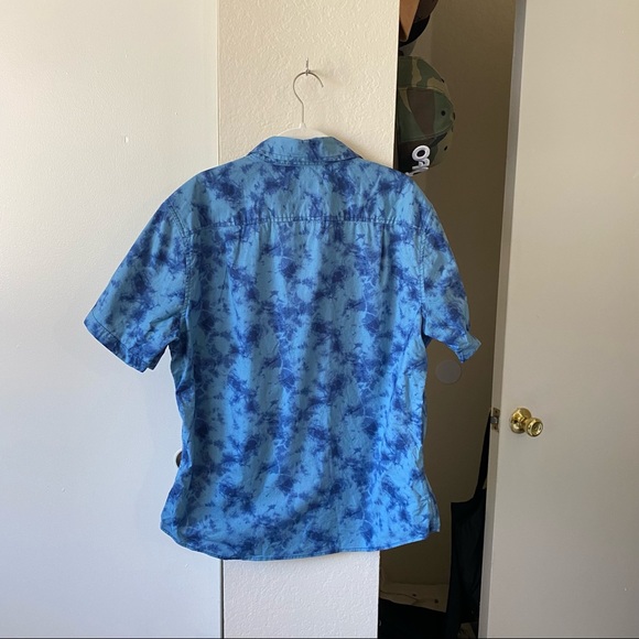 Goodfellow - Button Up - Picture 2 of 3